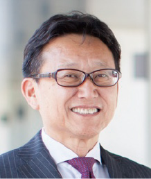 藤井郁雄氏